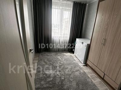 4-бөлмелі пәтер · 65 м² · 5/5 қабат, Пушкина 22 — Иртыш магазин, бағасы: 15 млн ₸ в Аксу