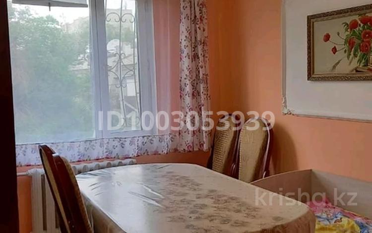 4-бөлмелі пәтер · 60 м² · 2/5 қабат, Баздырева 33 — Проспект ауезова, бағасы: 21.4 млн ₸ в Семее, Красный Кордон — фото 5