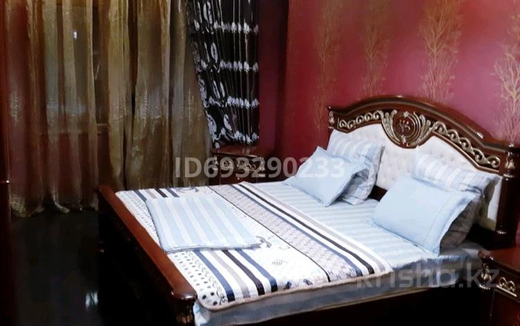 2-комнатная квартира · 65 м² · 2/3 этаж, Тауке хана 8 — Байтурсынова за 10 000 〒 в Шымкенте — фото 19