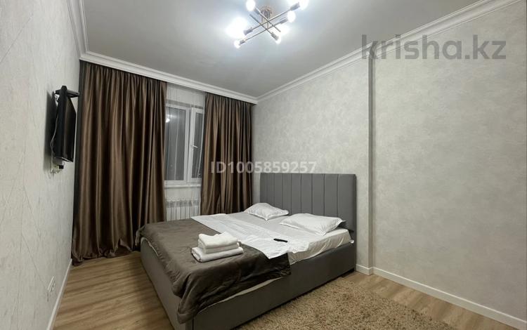 1-комнатная квартира · 36 м² · 10/24 этаж, Тауелсиздик за 13 000 ₸ в Астане, Алматы р-н — фото 2