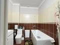 1-комнатная квартира · 61 м² · 2/8 этаж, Достык 14 за 300 000 ₸ в Астане, Есильский р-н — фото 6
