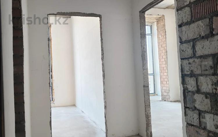 1-комнатная квартира · 39 м² · 12/12 этаж, Айтматова 55 за 21.5 млн ₸ в Астане, Нура р-н — фото 20