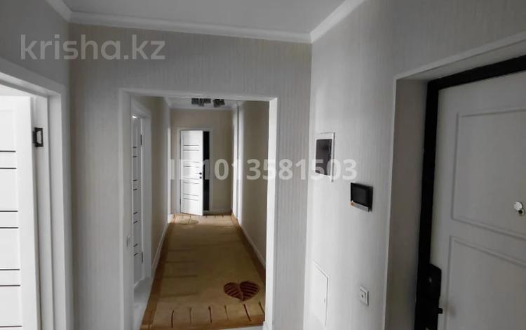 2-комнатная квартира · 68.3 м² · 4/12 этаж, Тургут Озала 194 за 76 млн ₸ в Алматы, Алмалинский р-н — фото 3