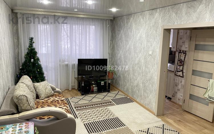 3-бөлмелі пәтер · 60 м² · 2/5 қабат, Байтурсынова 46, бағасы: 23 млн ₸ в Семее — фото 2
