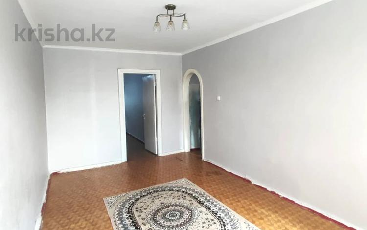 2-комнатная квартира · 44 м² · 3/5 этаж, 3 микрорайон за 7.8 млн ₸ в Абай — фото 3