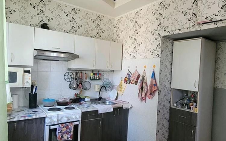 3-бөлмелі пәтер · 70 м² · 2/2 қабат, Гоголя 29, бағасы: 14.4 млн ₸ в Усть-Каменогорске — фото 8