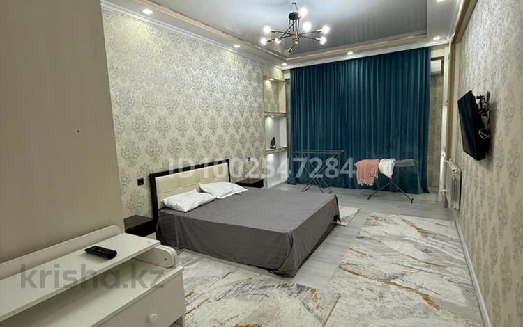 1-бөлмелі пәтер · 58 м² · 10/14 қабат, 17-ш/а. 10 — Грин Плаза, бағасы: 2 000 ₸ в Актау, 17-й мкр — фото 5