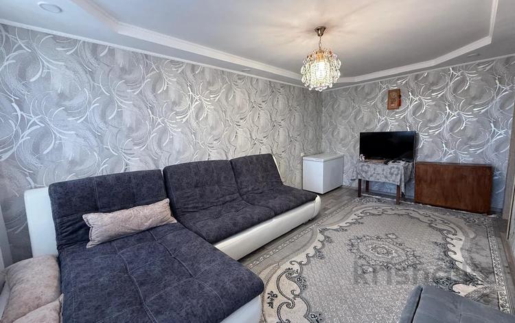 2-комнатная квартира · 45 м² · 5/5 этаж, мкр Юго-Восток, гапеева за 15.8 млн ₸ в Караганде, Казыбек би р-н — фото 2