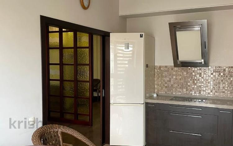 2-бөлмелі пәтер · 75 м² · 5/7 қабат, мкр Казахфильм, бағасы: 75 млн ₸ в Алматы, Бостандыкский р-н — фото 17