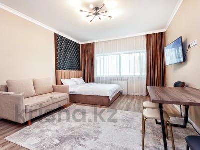 Тәулігіне пәтерлер в Астане: 1-бөлмелі пәтер · 50 м² · 35/41 қабат, Достык 5/1 — Сауран, бағасы: 25 000 〒 1-бөлмелі пәтер · 50 м² · 35/41 қабат, Достык 5/1 — Сауран, бағасы: 25 000 〒 в Астане, Есильский р-н