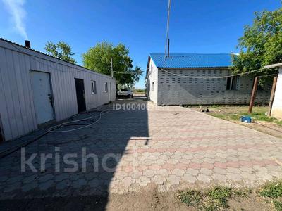 Үйдің бір бөлігі · 4 бөлме · 120 м² · 70 сот., Жыбек жолы 88 2 a, бағасы: 11.7 млн 〒 в Дубовке