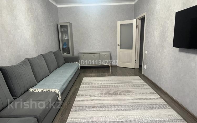 2-бөлмелі пәтер · 60 м² · 2/5 қабат, мкр Михайловка , Сакена Сейфуллина 10, бағасы: 40 млн ₸ в Караганде, Казыбек би р-н — фото 2