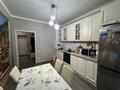 2-бөлмелі пәтер · 60 м² · 2/5 қабат, мкр Михайловка , Сакена Сейфуллина 10, бағасы: 40 млн ₸ в Караганде, Казыбек би р-н — фото 16