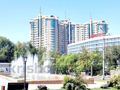 3-комнатная квартира · 117 м² · 19/22 этаж, Кабанбай батыра 87 — Абылай хана за 136 млн 〒 в Алматы, Алмалинский р-н