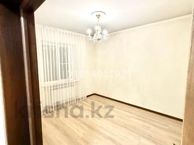 2-бөлмелі пәтер · 54 м² · 2/5 қабат, Мамыр ш/а. — По ул. Яссауи, выше ул. Шаляпина, бағасы: 35.5 млн ₸ в Алматы, Ауэзовский р-н