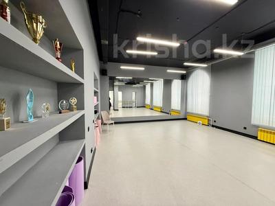 Свободное назначение, офисы, магазины и бутики, салоны красоты, медцентры и аптеки, образование, развлечения · 166 м² за 127 млн ₸ в Астане, Сарайшык р-н