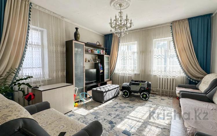 Отдельный дом · 4 комнаты · 80 м² · 7 сот., Есетова 64 за 24 млн 〒 в Талдыкоргане — фото 11