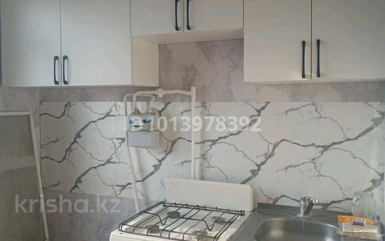 2-комнатная квартира · 48 м² · 5/5 этаж, мкр Самал 7 за 90 000 ₸ в Таразе — фото 2