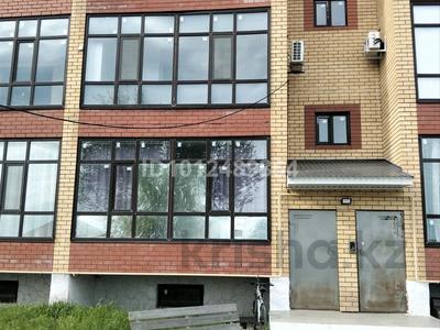 1-комнатная квартира · 38 м² · 2/3 этаж, мкр Старый Аэропорт, Бисена Жумагалиева — На пересечение ул.Алаш и Бисена Жумагалиева за 130 000 〒 в Уральске