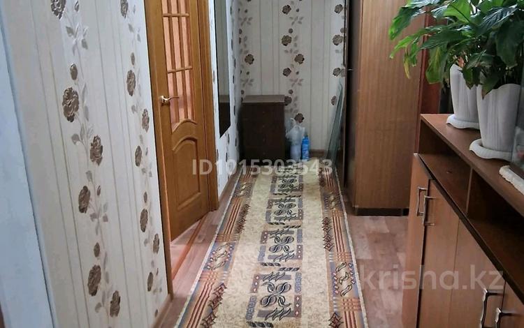 1-комнатная квартира · 40 м² · 2/9 этаж, мкр Юго-Восток, Мкр Шахтеров 7 за 150 000 ₸ в Караганде, Казыбек би р-н — фото 2