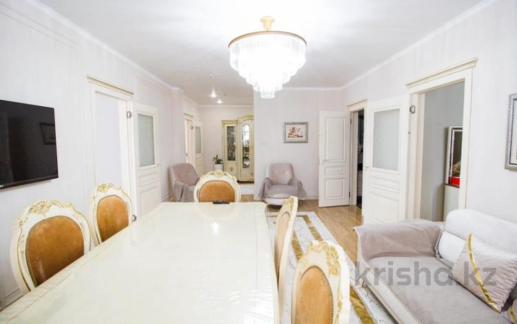 3-комнатная квартира, 90 м², 9/12 этаж, Назарбаева за 35 млн 〒 в Талдыкоргане — фото 6