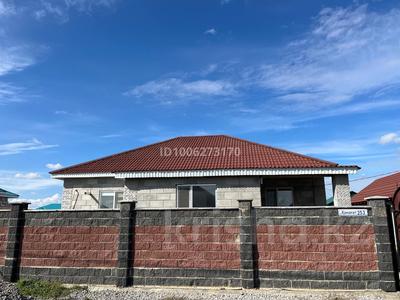 Жеке үй · 3 бөлме · 120 м² · 11 жүзд., Курашасай , Ж/М Канагат 253 — Напротив Жанаконыс-4, бағасы: 25 млн ₸ в Актобе