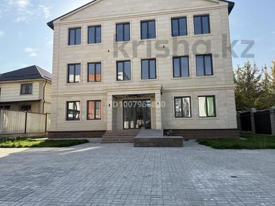 Еркін, медорталықтар мен дәріханалар, білім орталықтары · 1000 м², бағасы: 1 млрд ₸ в 