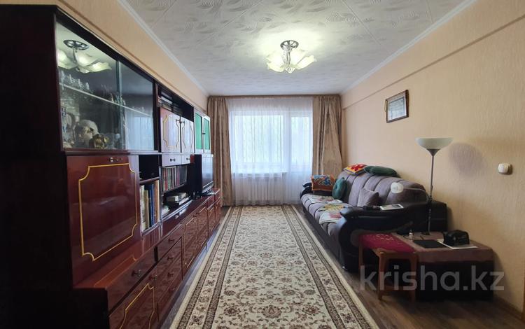 4-комнатная квартира · 58.5 м² · 3/5 этаж, Виноградова 7 за 24.5 млн ₸ в Усть-Каменогорске — фото 9
