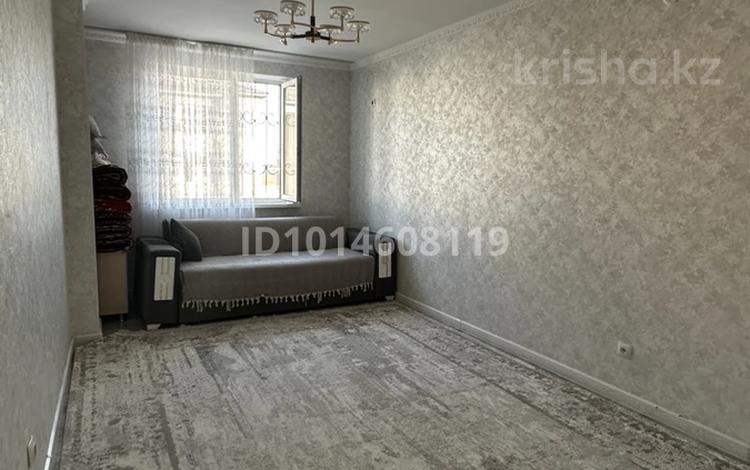 2-бөлмелі пәтер · 52 м² · 4/5 қабат, мкр Акжайык 69/2 — ул Тулеметова, бағасы: 22 млн ₸ в Шымкенте, Абайский р-н — фото 2