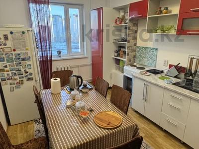 2-комнатная квартира · 60 м² · 9/10 этаж, мкр Юго-Восток, Сарыарка 31 за 22 млн ₸ в Караганде, Казыбек би р-н