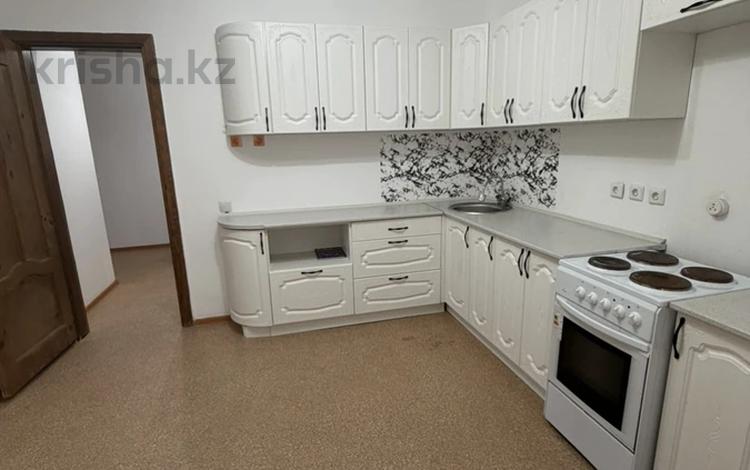 2-бөлмелі пәтер · 60 м² · 1/9 қабат, ул. Жамбыла 80, бағасы: 140 000 〒 в Петропавловске — фото 6