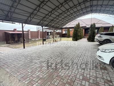 Отдельный дом · 6 комнат · 222 м² · 7 сот., мкр Кайрат, Данекер 18 за 110 млн ₸ в Алматы, Турксибский р-н