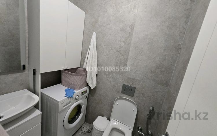 2-комнатная квартира · 64 м² · 10/16 этаж, Гагарина 233 за 400 000 ₸ в Алматы, Бостандыкский р-н — фото 2