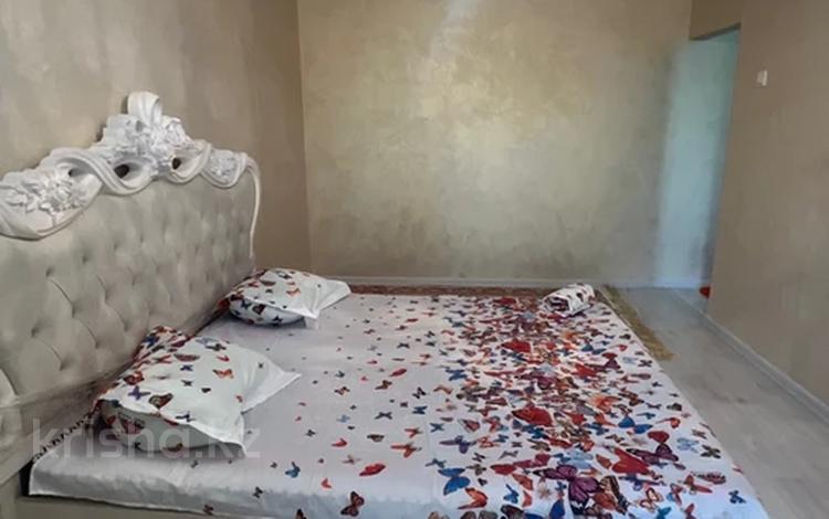 1-бөлмелі пәтер · 32 м² · 3/5 қабат, Муратбаева 17 — Абая, бағасы: 2 000 〒 в  — фото 2