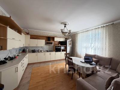 Жеке үй · 5 бөлме · 353 м² · 10 жүзд., Айша Биби 13, бағасы: 300 млн ₸ в Астане, Нура р-н