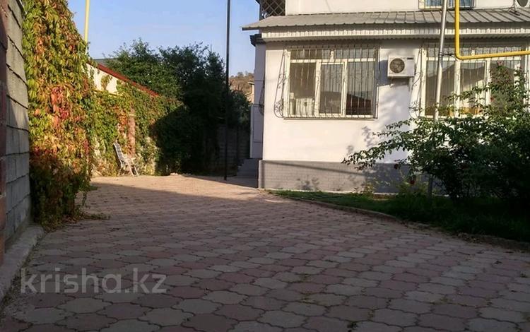 Отдельный дом · 6 комнат · 160 м² · 6 сот., Басбатыр 6 за 165 млн ₸ в Алматы, Медеуский р-н — фото 13
