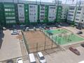 2-комнатная квартира · 85 м² · 5/5 этаж, Желтоксана 1/6 — С.тюленина.рынок караван за 27 млн 〒 в Уральске