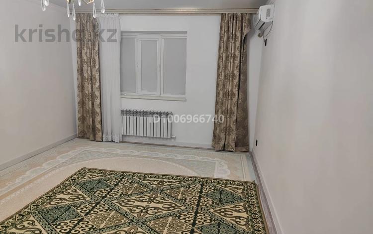 2-бөлмелі пәтер · 70 м² · 2/5 қабат, 29а ш/а. 148, бағасы: 20 млн ₸ в Актау, 29а мкр — фото 2