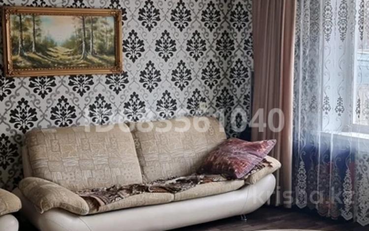 3-бөлмелі пәтер · 65 м² · 1/10 қабат, мкр Юго-Восток, Мкр Гульдер 2 — Поликлиника 3, бағасы: 27 млн ₸ в Караганде, Казыбек би р-н — фото 2