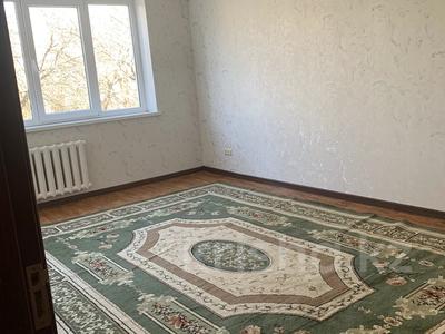 Аренда квартир в Алматы: 3-комнатная квартира, 70 м², 3/8 этаж помесячно, мкр Орбита-1 1 — Навои Торайгырова за 350 000 〒 3-комнатная квартира, 70 м², 3/8 этаж помесячно, мкр Орбита-1 1 — Навои Торайгырова за 350 000 〒 в Алматы, Бостандыкский р-н