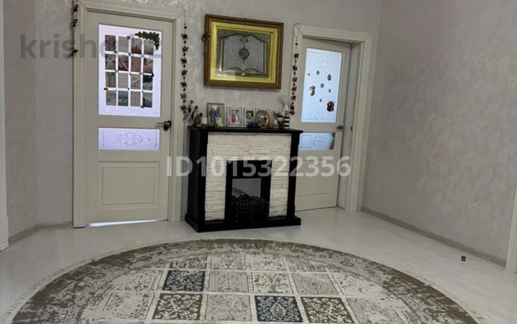 Отдельный дом · 4 комнаты · 150 м² · 8 сот., мкр 12 — Напротив строительного магазина Жегер за 50 млн ₸ в Актобе — фото 2