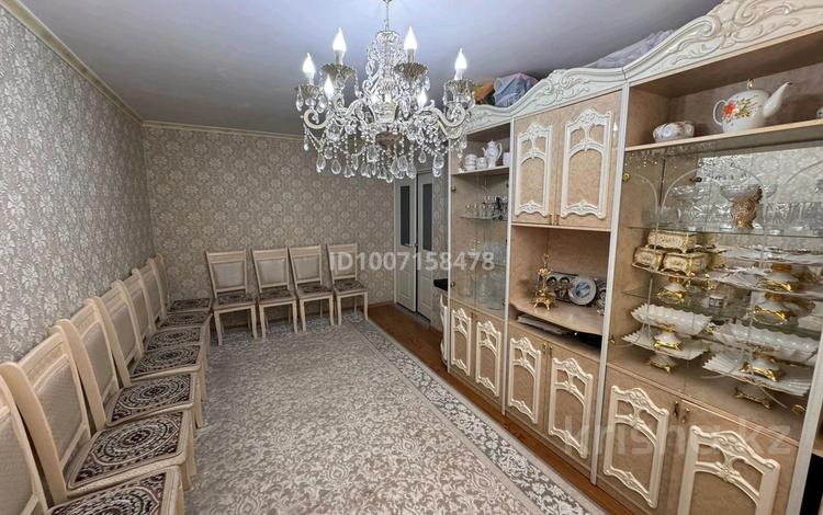 4-комнатная квартира · 74.7 м² · 1/5 этаж, мкр Мынбулак 60 — 60 за 200 000 〒 в Таразе — фото 2