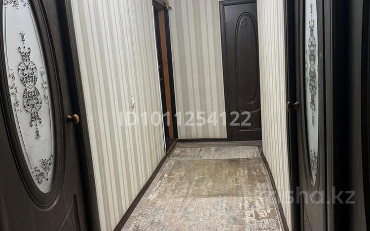 4-бөлмелі пәтер · 90 м² · 5/5 қабат, 13-й мкр 48 — Супермаркет Дана, 17 мектеп, бағасы: 21 млн ₸ в Актау — фото 2
