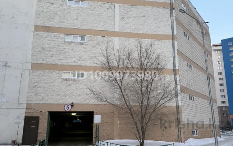 Паркинг · Е251 4 за ~ 1.6 млн ₸ в Астане, Нура р-н — фото 2