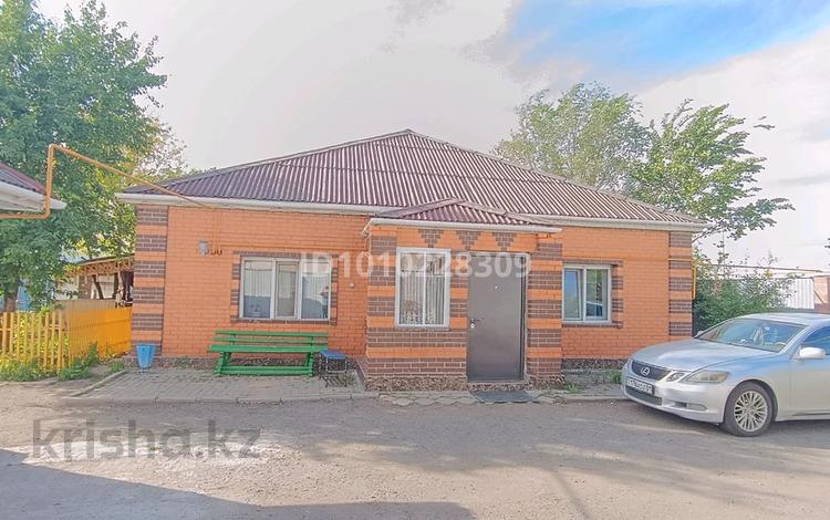 Жеке үй · 4 бөлме · 109 м² · 10 сот., мкр Уркер, Нурпейс Байганина 11, бағасы: 57 млн ₸ в Астане, Нура р-н — фото 138