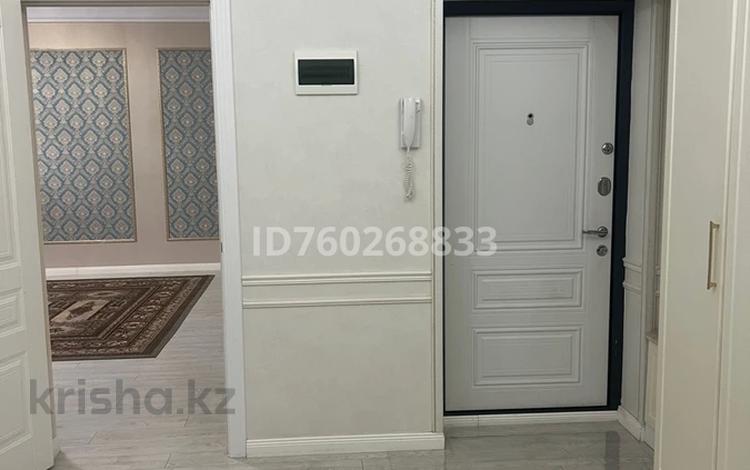 4-комнатная квартира · 130 м² · 1/8 этаж, 33-й мкр 3 за 60 млн ₸ в Актау — фото 2