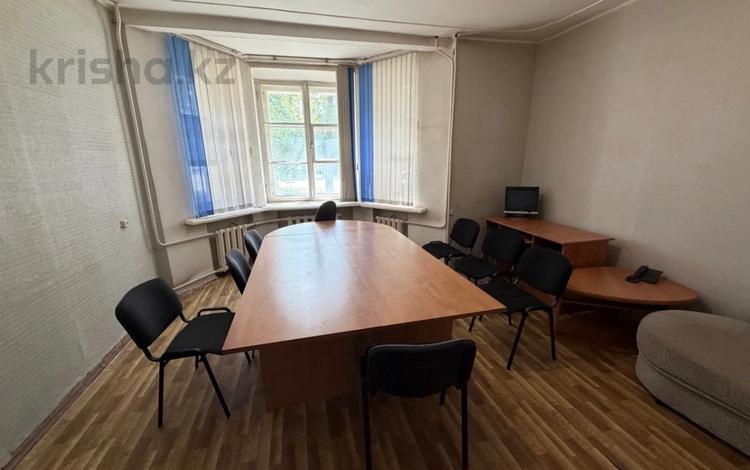 3-комнатная квартира · 76.5 м² · 1/3 этаж, Урицкого за 18.5 млн ₸ в Костанае — фото 2