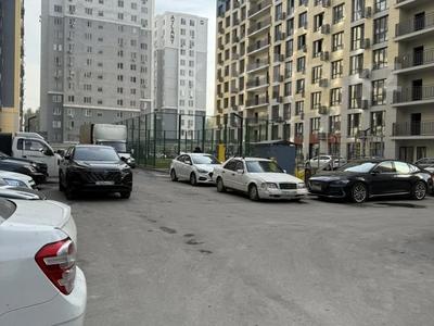 2-комнатная квартира · 60.2 м² · 1/13 этаж, Муратбаева — ‼️Документы на руках‼️можно в ипотеку! Ул Макатаева и Ул Райымбека за 34.5 млн ₸ в Алматы, Алмалинский р-н