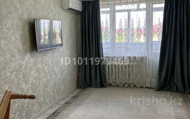 2-комнатная квартира · 40 м² · 5/5 этаж, Қонаев 32 за 6 млн ₸ в Кентау — фото 2