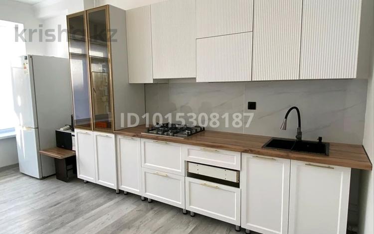 2-бөлмелі пәтер · 61.6 м² · 6/10 қабат, Абая 26/5, бағасы: 250 000 ₸ в Атырау — фото 2